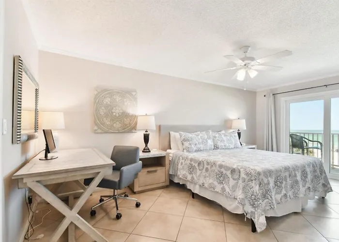 Apartamento Oceanfront Seagate With Heated Pool